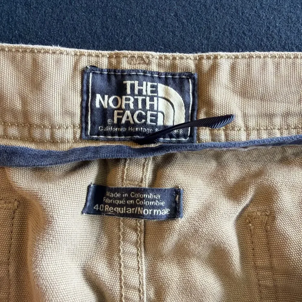 North Face Shorts Mens 40 Khaki Tan Cargo Outdoors Hiking Hiker Casual Adult